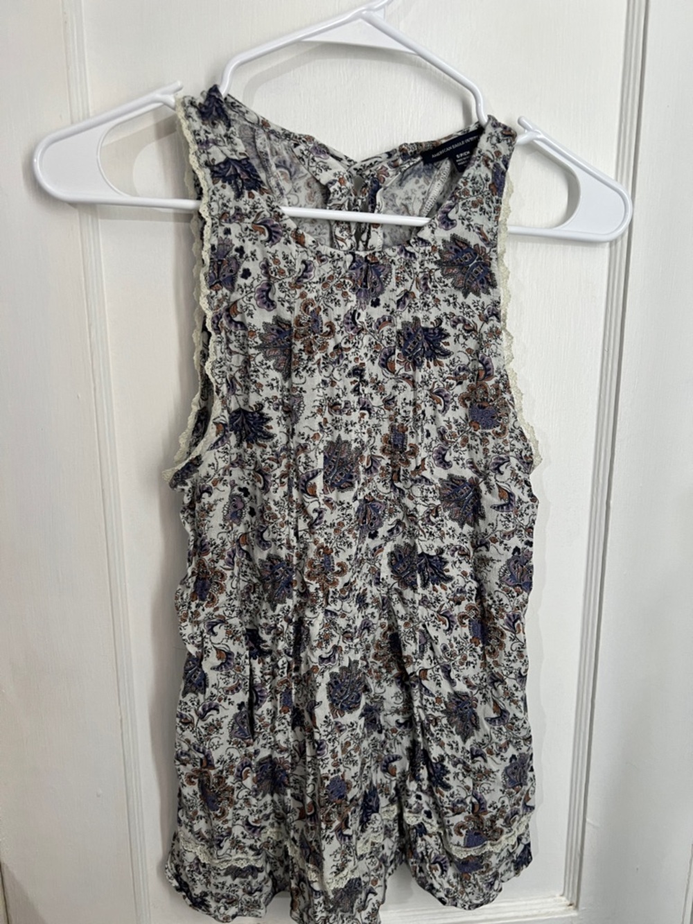 American Eagle Outfitters Cream Floral Sleeveless Tank with Navy & Lace Accents
